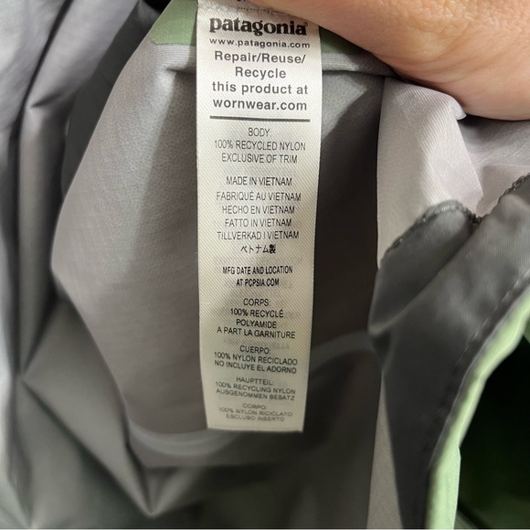 Patagonia Granite Crest Rain Jacket Women’s XL Terrain Green Waterproof $270 - Picture 9 of 10